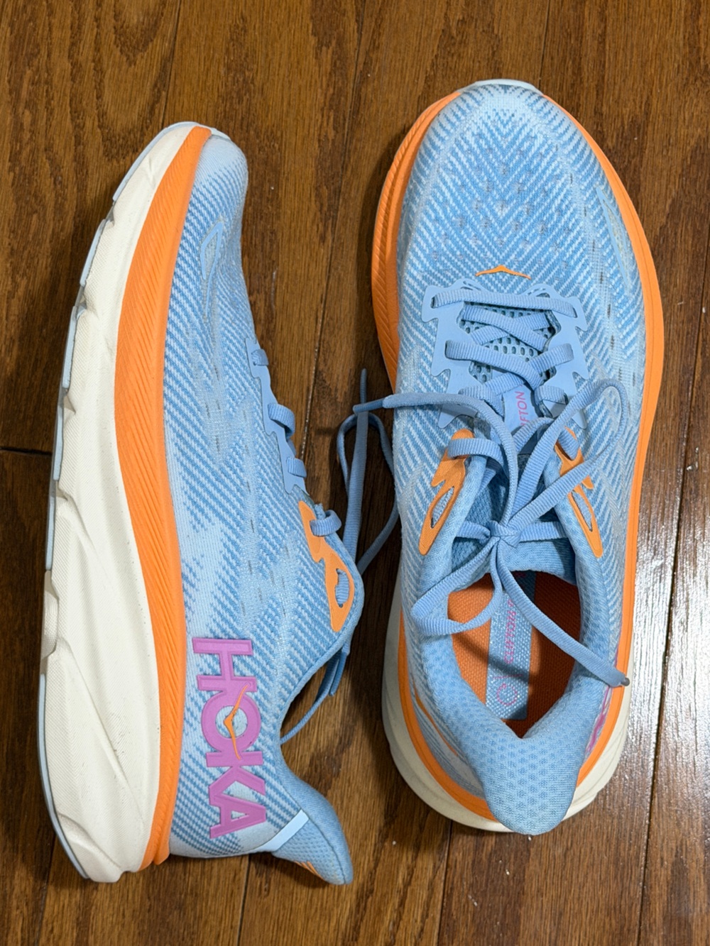 HOKA Women's Clifton 9 Running Shoes